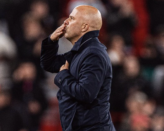 利物浦转会策略剖析：斯洛特详解运作模式与决策考量